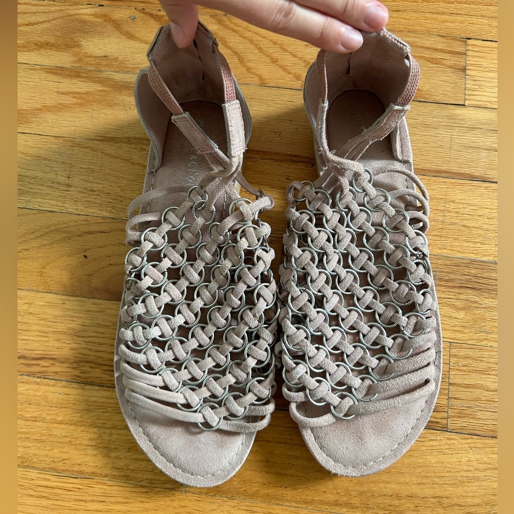 Anthropologie Woven Braided Vintage Style Sandals w/ Silver Detail Purple Suede